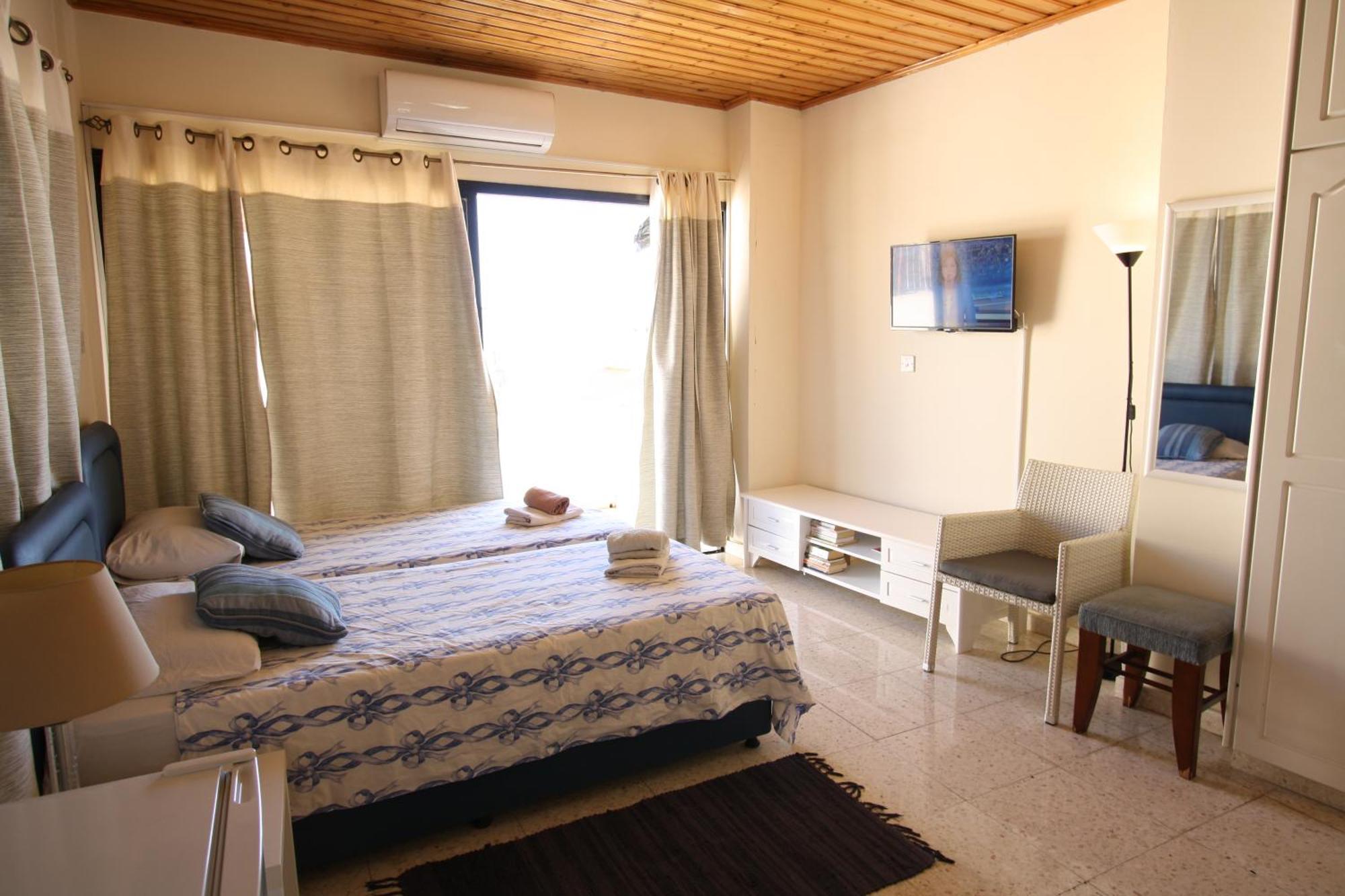 Pissouri Village Studios Luaran gambar